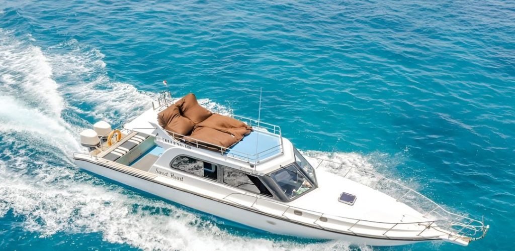 Private Nusa Penida Yacht Charter3