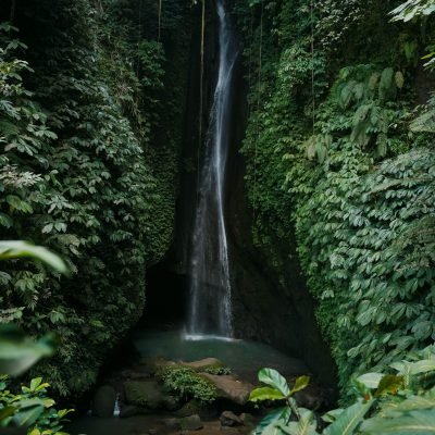 leke leke waterfall