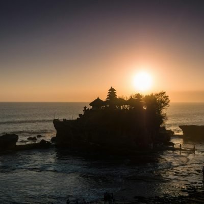 tanah lot sunset